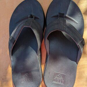Men's Reef Sandals size 7